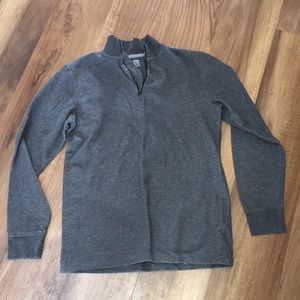 Men’s quarter zip sweater